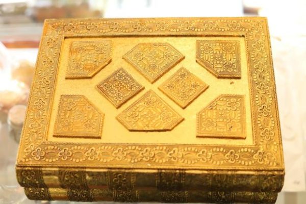 Handicraft Book Box